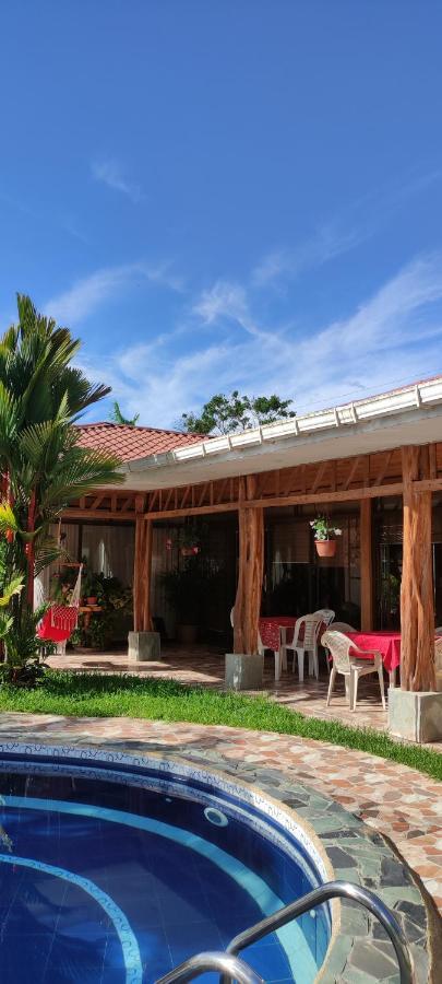 Вілла La Casa De La Abuela Sucua Екстер'єр фото